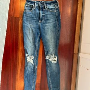 HOLLISTER JEANS TRIO!!